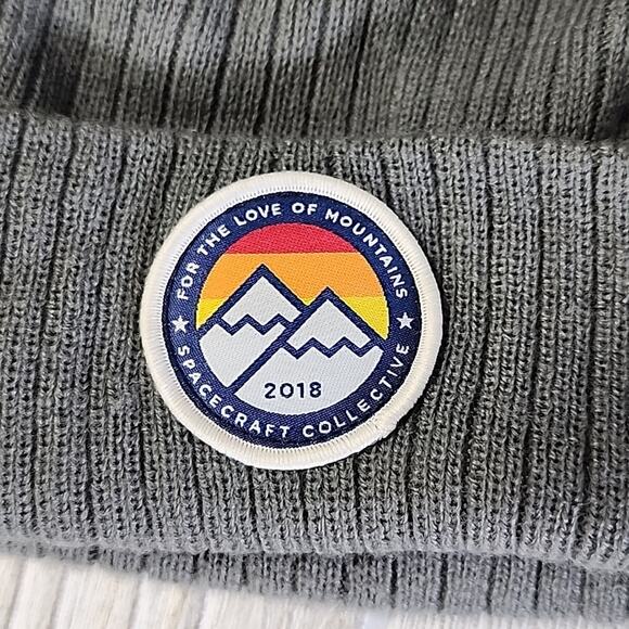 Space Craft Collection For The Love Of Mountains Grey Knit Hat, Beanie - Picture 2 of 7